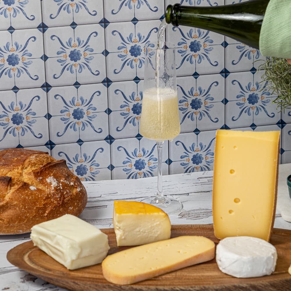 Kit Com 5 Queijos Incríveis + Camembert De Presente thumbnail 2