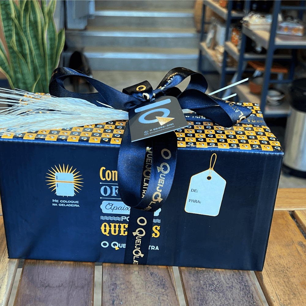 Presente na Caixa Com 4 Queijos Meia Cura + Goiabada De Brinde thumbnail 2