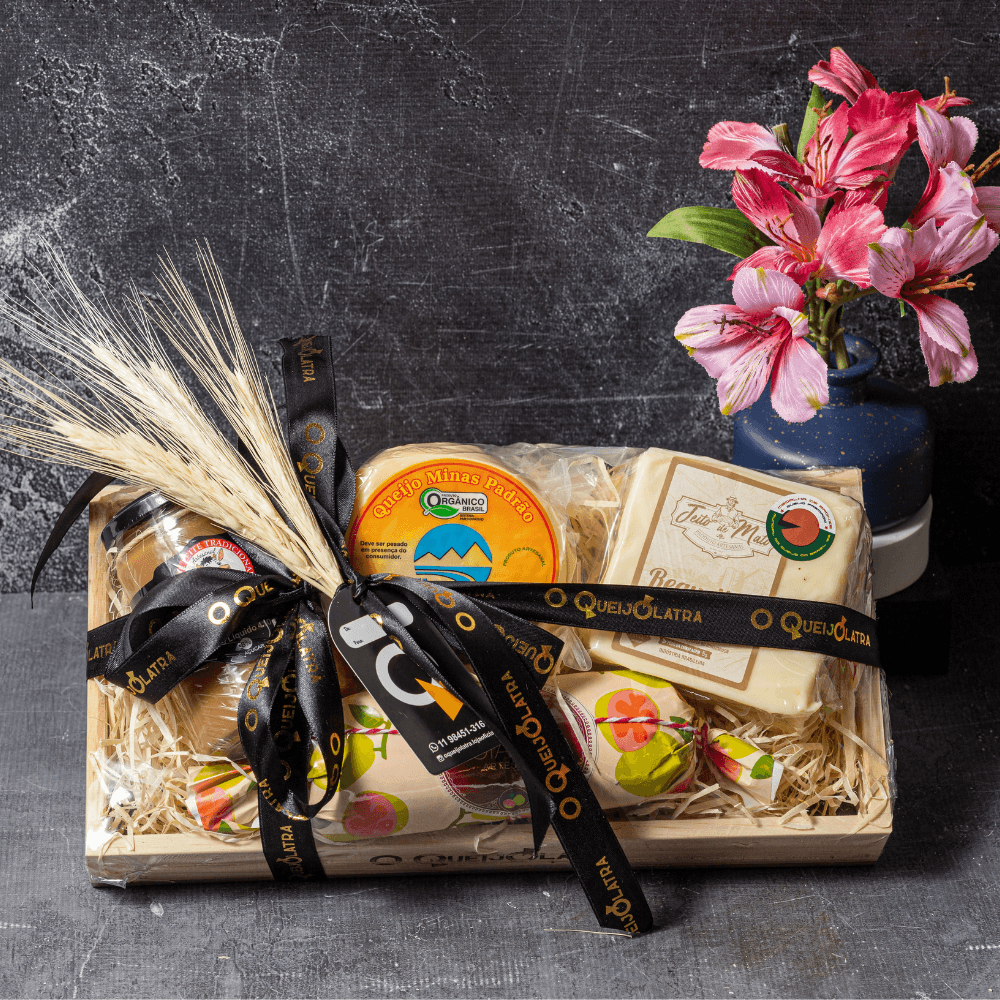 Cesta de Presente - 2 Queijos + Goiabada Jatiboca + Doce de Leite