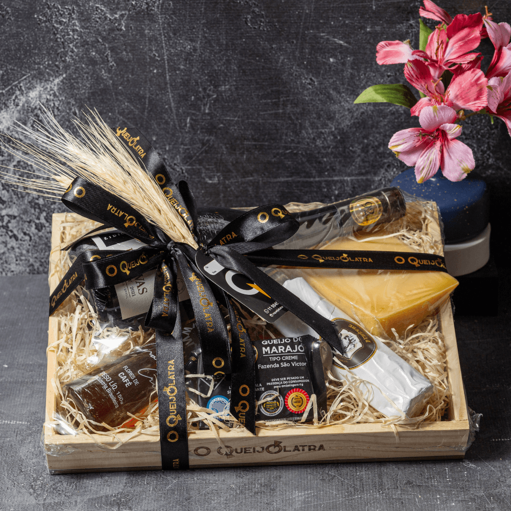 Tabua De Presente - 3 Queijos + Vinho Branco + Mel Especial
