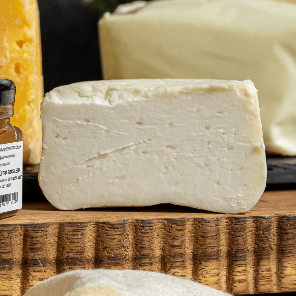 Kit de Queijos 4 Matrizes Leiteiras (770g total de queijo) + Mini Geléia de Presente thumbnail 4